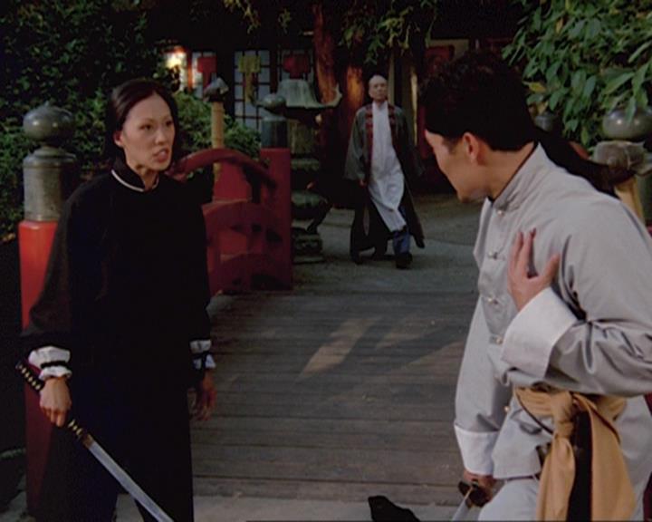 Charmed-Online_dot_net-4x04EnterTheDemon0205.jpg