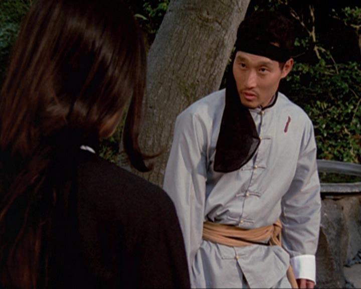 Charmed-Online_dot_net-4x04EnterTheDemon0211.jpg