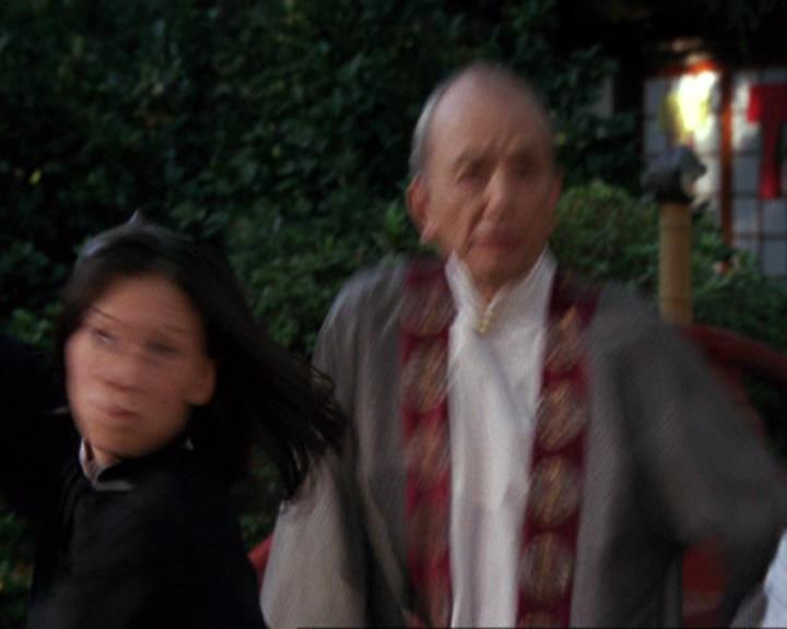Charmed-Online_dot_net-4x04EnterTheDemon0236.jpg