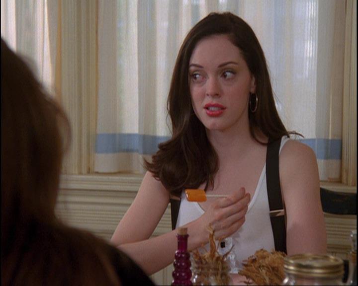 Charmed-Online_dot_net-4x04EnterTheDemon0329.jpg