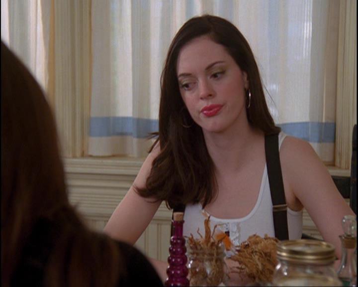 Charmed-Online_dot_net-4x04EnterTheDemon0336.jpg