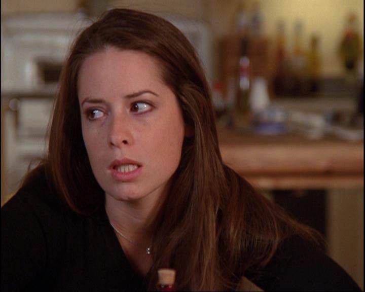 Charmed-Online_dot_net-4x04EnterTheDemon0352.jpg