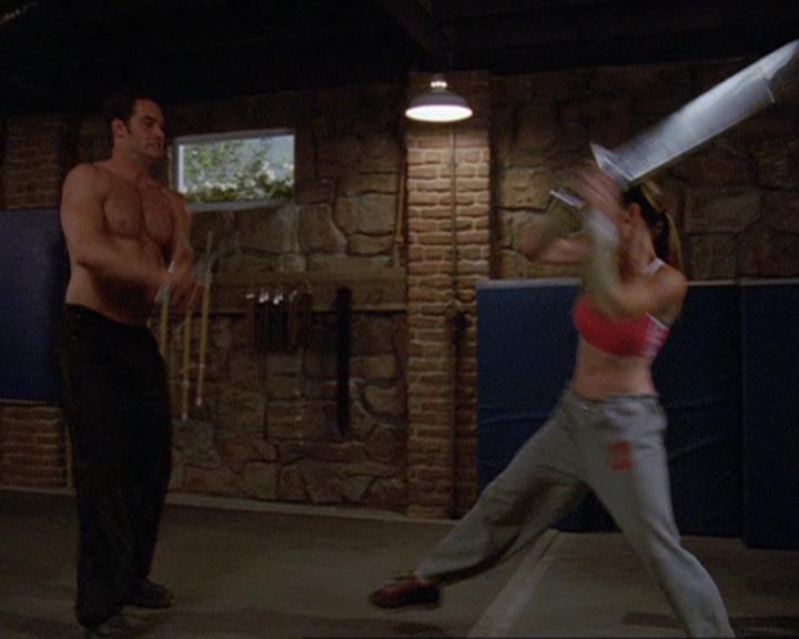 Charmed-Online_dot_net-4x04EnterTheDemon0480.jpg