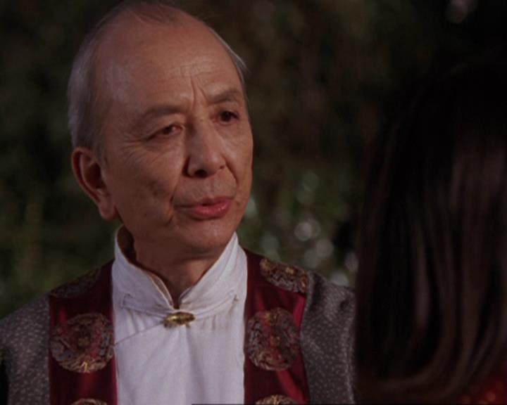 Charmed-Online_dot_net-4x04EnterTheDemon0505.jpg