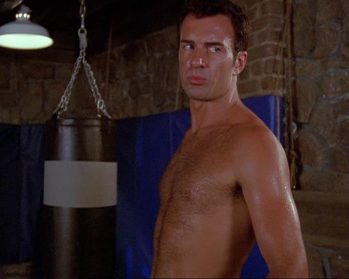 Charmed-Online_dot_net-4x04EnterTheDemon0640.jpg
