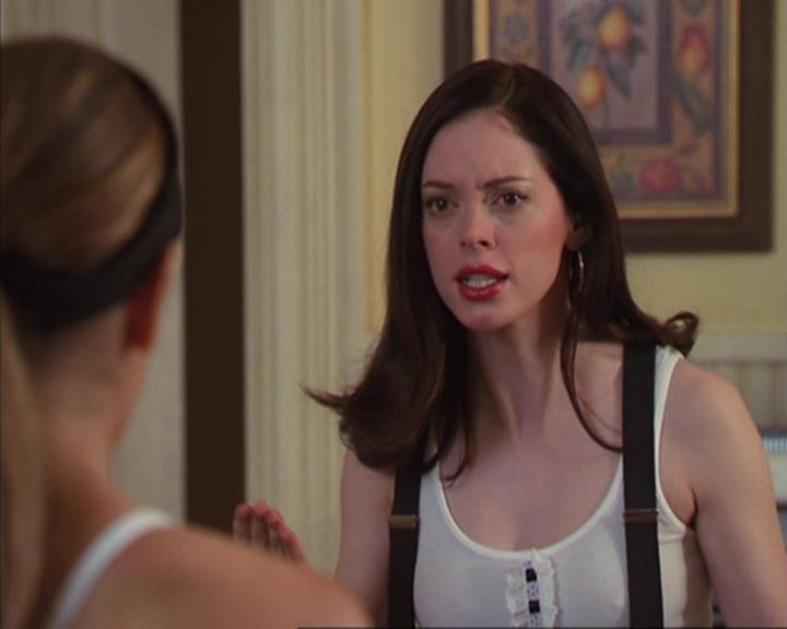 Charmed-Online_dot_net-4x04EnterTheDemon0692.jpg