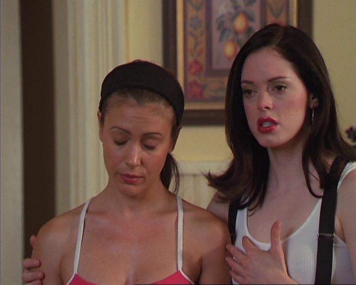 Charmed-Online_dot_net-4x04EnterTheDemon0750.jpg
