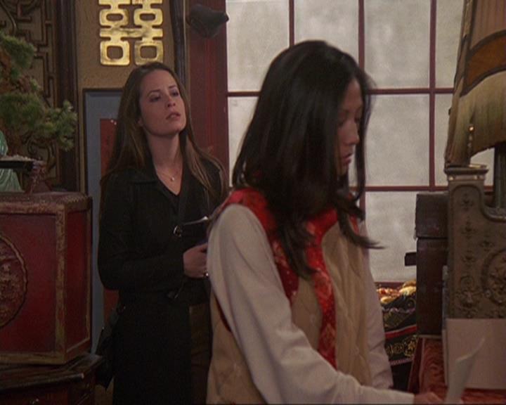Charmed-Online_dot_net-4x04EnterTheDemon0768.jpg