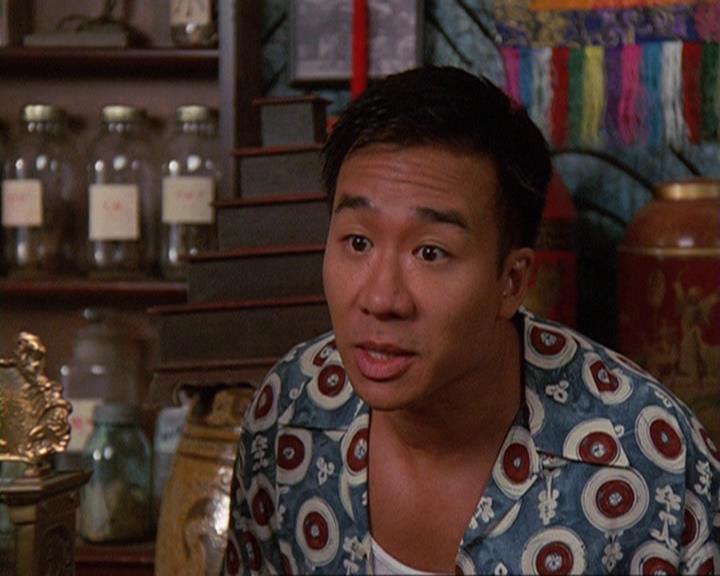 Charmed-Online_dot_net-4x04EnterTheDemon0785.jpg