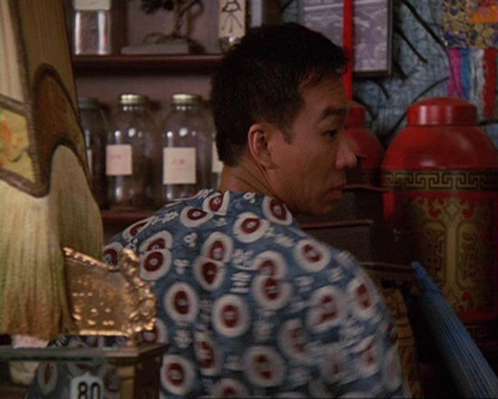 Charmed-Online_dot_net-4x04EnterTheDemon0794.jpg