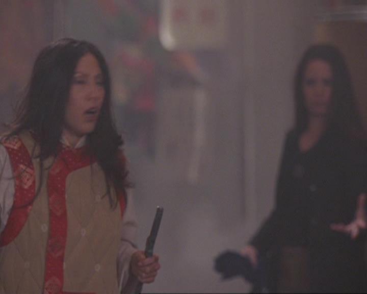 Charmed-Online_dot_net-4x04EnterTheDemon0810.jpg