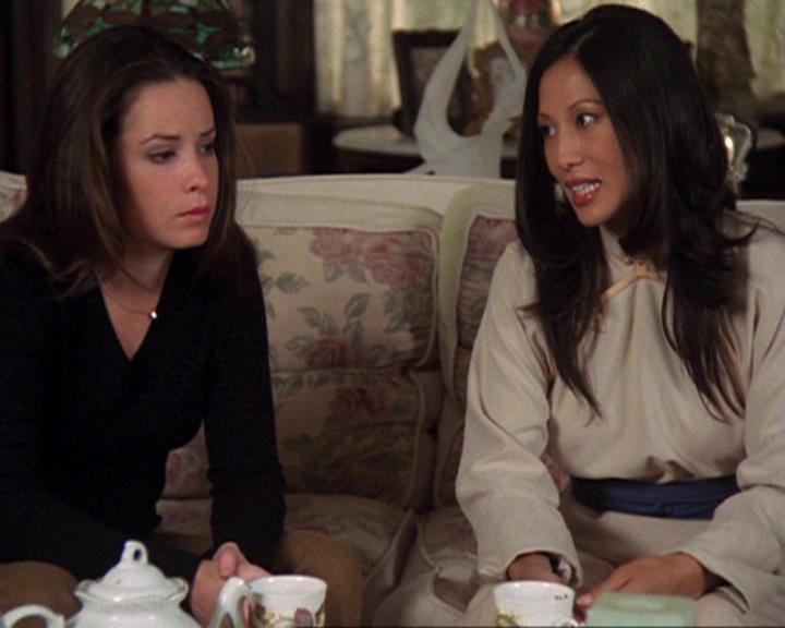 Charmed-Online_dot_net-4x04EnterTheDemon0842.jpg