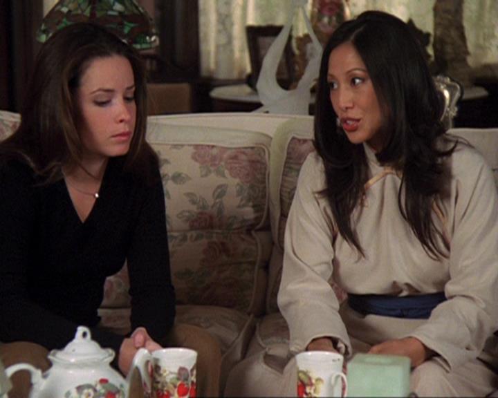Charmed-Online_dot_net-4x04EnterTheDemon0843.jpg Charmed-Online_dot_net-4x04EnterTheDemon0843.jpg