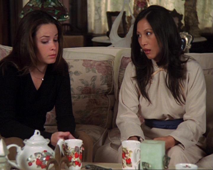 Charmed-Online_dot_net-4x04EnterTheDemon0844.jpg