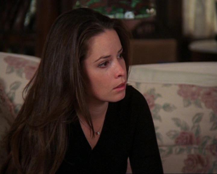 Charmed-Online_dot_net-4x04EnterTheDemon0859.jpg