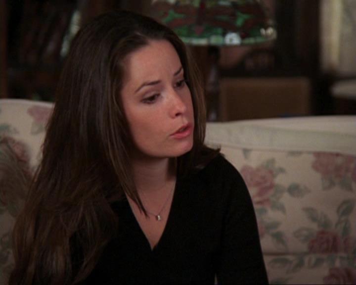 Charmed-Online_dot_net-4x04EnterTheDemon0904.jpg