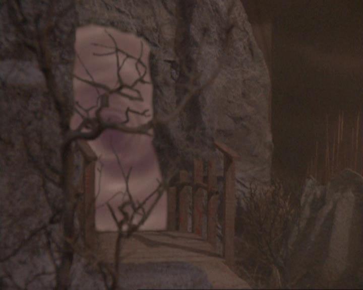 Charmed-Online_dot_net-4x04EnterTheDemon0982.jpg