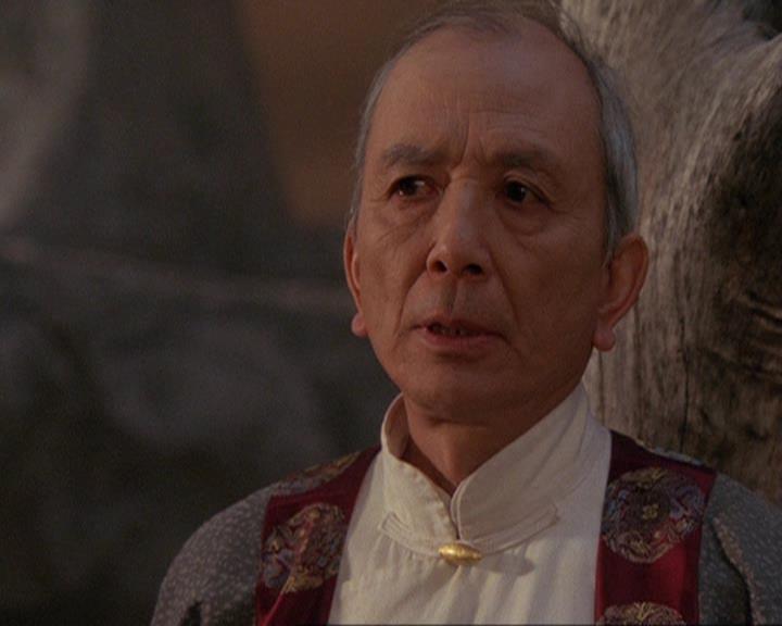 Charmed-Online_dot_net-4x04EnterTheDemon1032.jpg
