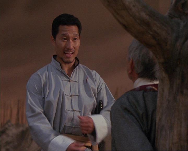 Charmed-Online_dot_net-4x04EnterTheDemon1044.jpg
