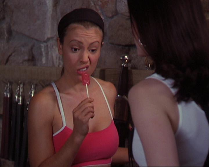 Charmed-Online_dot_net-4x04EnterTheDemon1071.jpg
