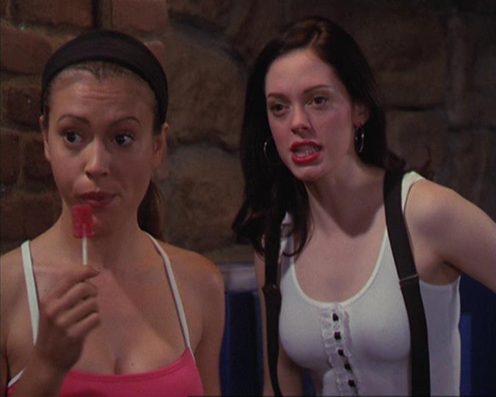 Charmed-Online_dot_net-4x04EnterTheDemon1074.jpg