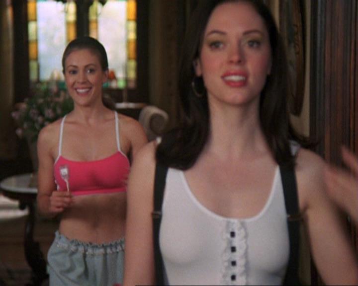 Charmed-Online_dot_net-4x04EnterTheDemon1129.jpg