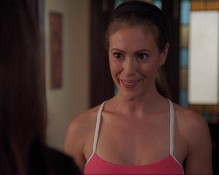 Charmed-Online_dot_net-4x04EnterTheDemon1203.jpg Charmed-Online_dot_net-4x04EnterTheDemon1203.jpg