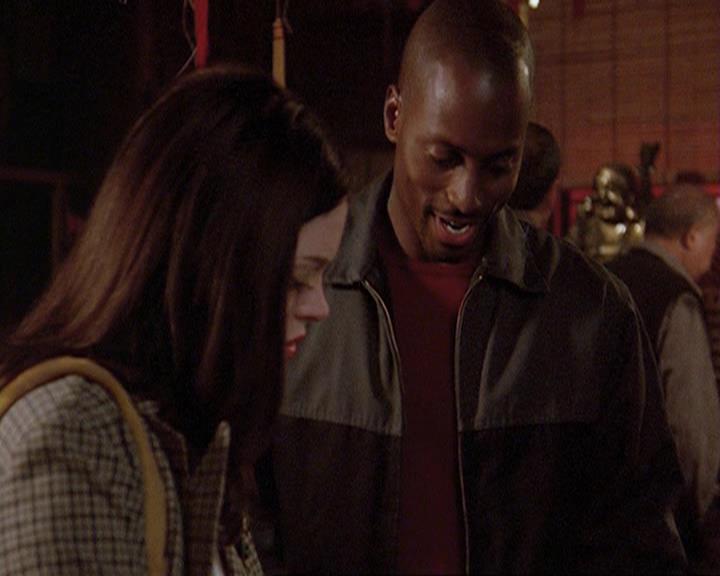 Charmed-Online_dot_net-4x04EnterTheDemon1241.jpg