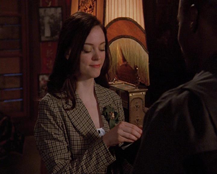 Charmed-Online_dot_net-4x04EnterTheDemon1271.jpg