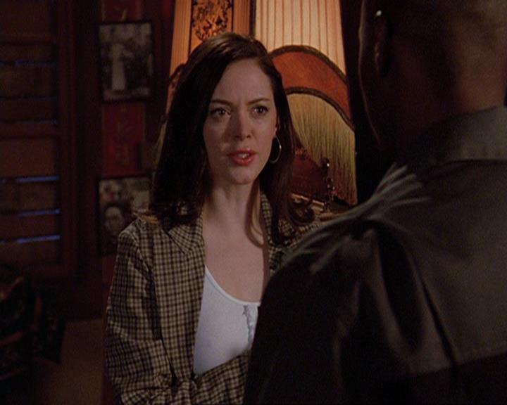 Charmed-Online_dot_net-4x04EnterTheDemon1289.jpg