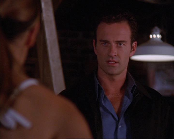 Charmed-Online_dot_net-4x04EnterTheDemon1362.jpg Charmed-Online_dot_net-4x04EnterTheDemon1362.jpg