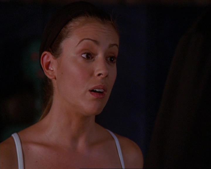 Charmed-Online_dot_net-4x04EnterTheDemon1393.jpg