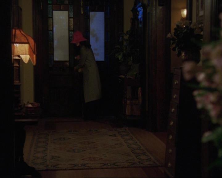 Charmed-Online_dot_net-4x04EnterTheDemon1521.jpg