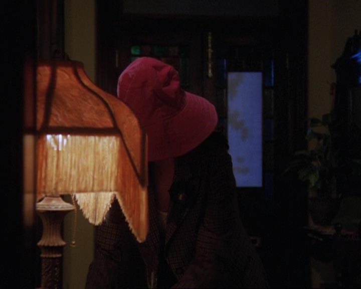 Charmed-Online_dot_net-4x04EnterTheDemon1532.jpg Charmed-Online_dot_net-4x04EnterTheDemon1532.jpg