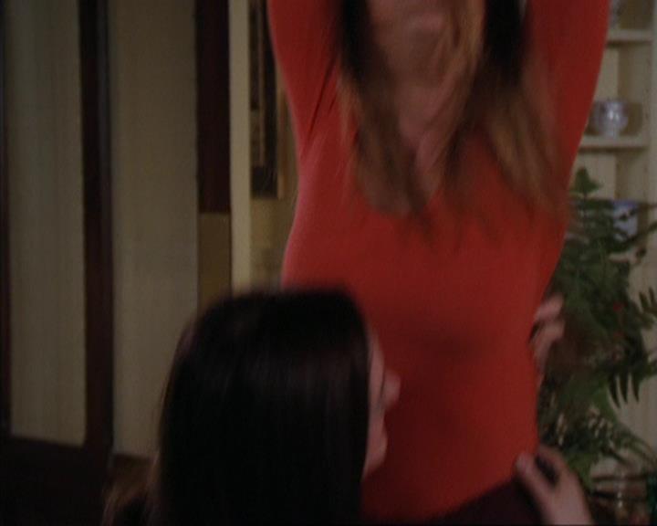 Charmed-Online_dot_net-4x04EnterTheDemon1669.jpg