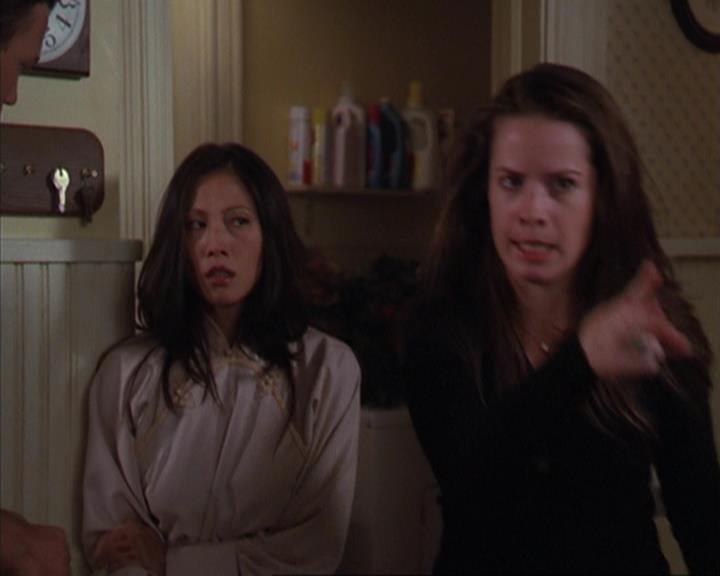 Charmed-Online_dot_net-4x04EnterTheDemon1678.jpg