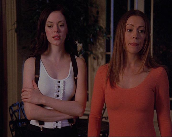 Charmed-Online_dot_net-4x04EnterTheDemon1695.jpg