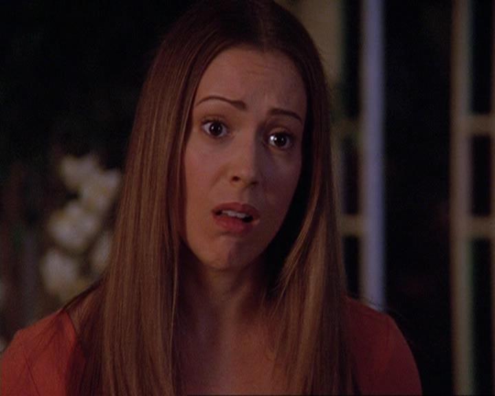 Charmed-Online_dot_net-4x04EnterTheDemon1704.jpg