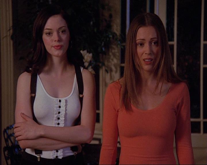 Charmed-Online_dot_net-4x04EnterTheDemon1711.jpg