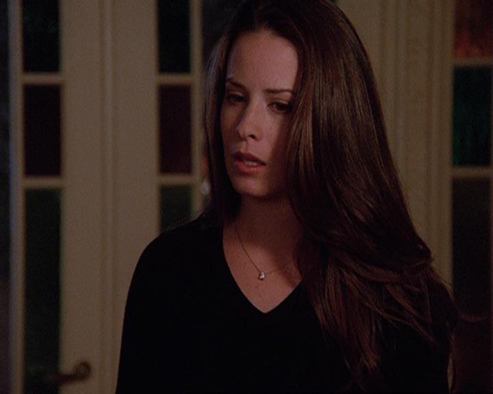Charmed-Online_dot_net-4x04EnterTheDemon1740.jpg