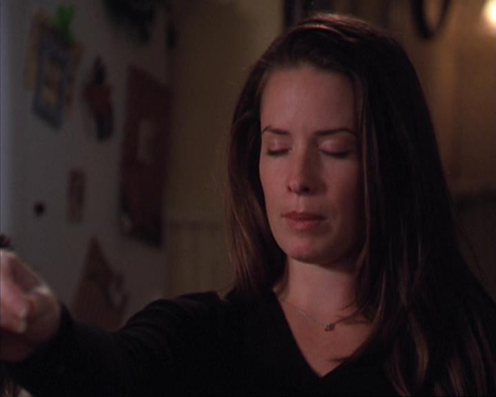 Charmed-Online_dot_net-4x04EnterTheDemon1818.jpg