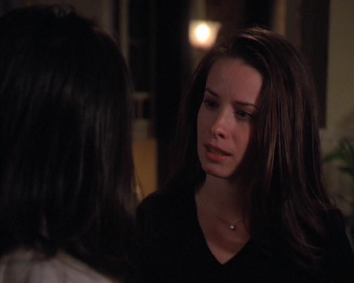 Charmed-Online_dot_net-4x04EnterTheDemon1842.jpg