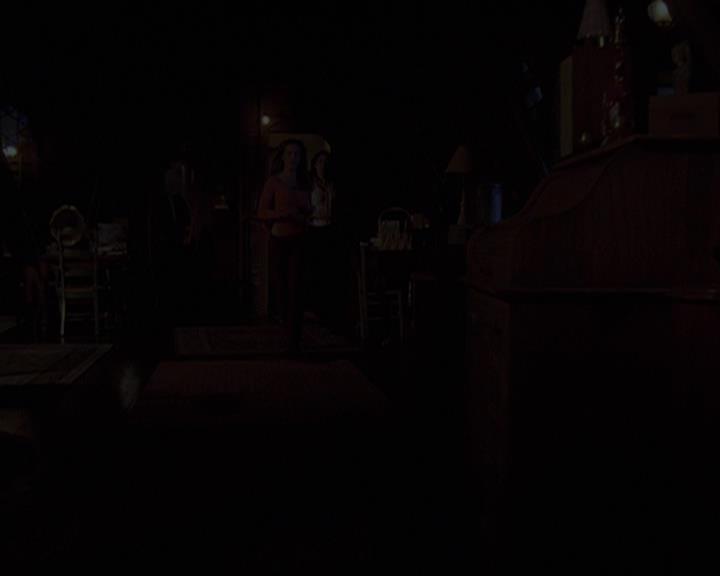 Charmed-Online_dot_net-4x04EnterTheDemon1920.jpg