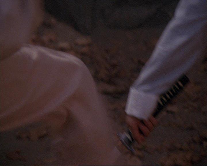 Charmed-Online_dot_net-4x04EnterTheDemon2016.jpg