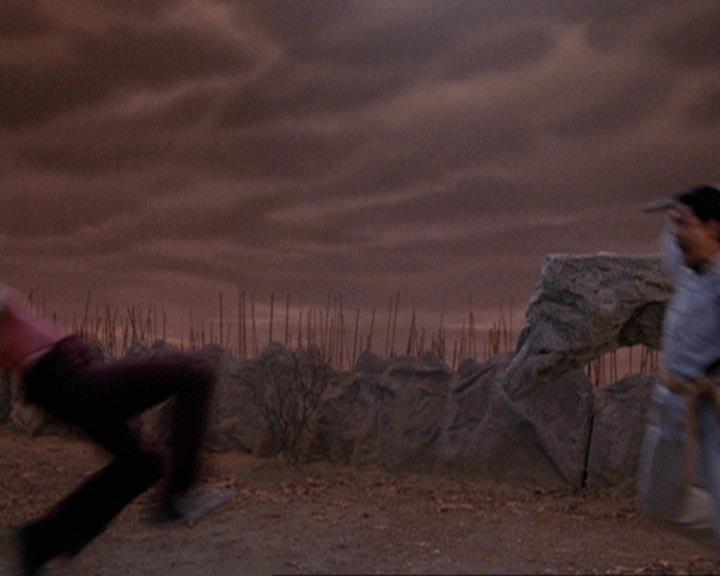Charmed-Online_dot_net-4x04EnterTheDemon2052.jpg