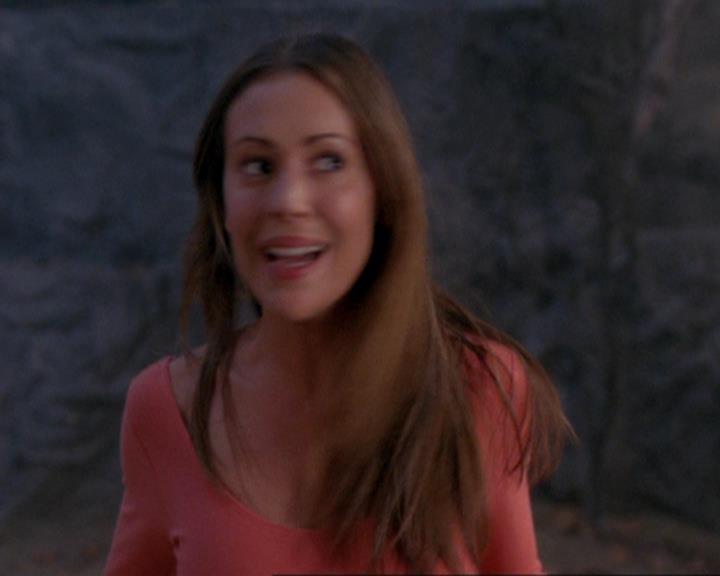 Charmed-Online_dot_net-4x04EnterTheDemon2059.jpg