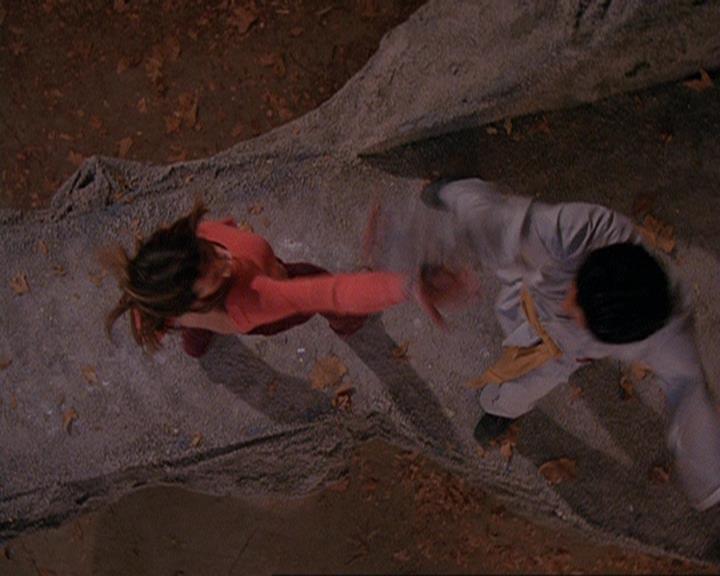 Charmed-Online_dot_net-4x04EnterTheDemon2067.jpg