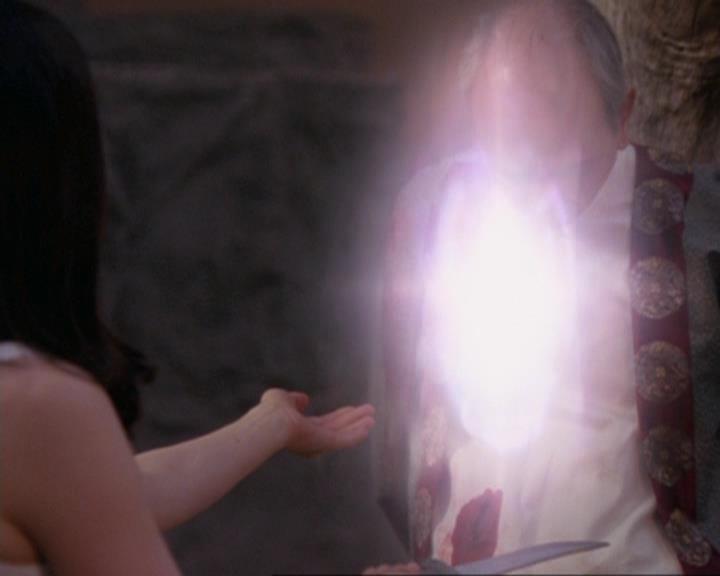 Charmed-Online_dot_net-4x04EnterTheDemon2079.jpg