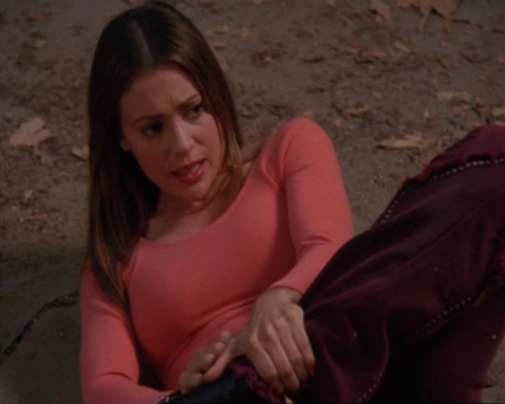 Charmed-Online_dot_net-4x04EnterTheDemon2103.jpg