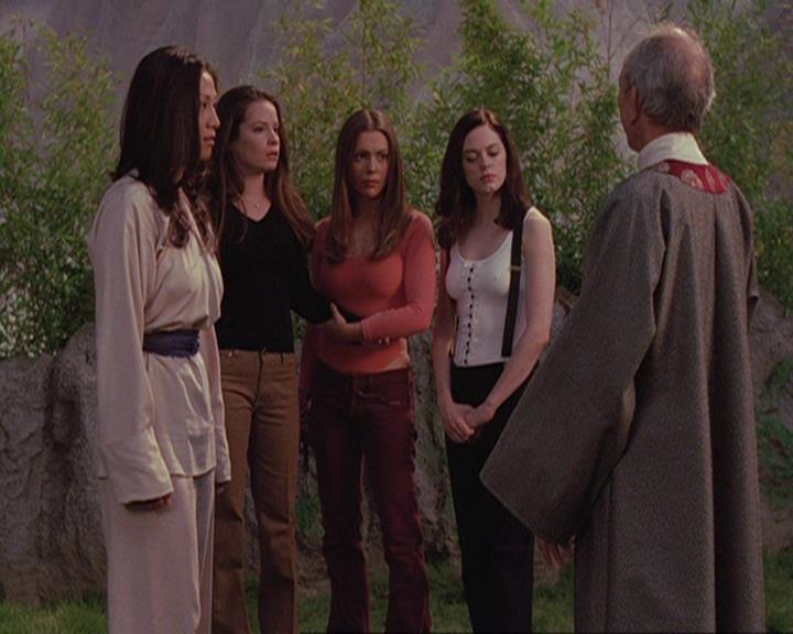 Charmed-Online_dot_net-4x04EnterTheDemon2166.jpg